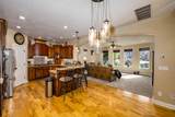 292 1040 - Photo 15