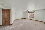393 Crest Line Cir - Photo 25