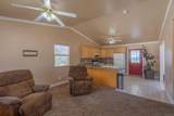 328 Hillcrest Cir - Photo 10