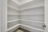 963 Davis Ave - Photo 18
