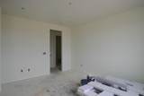 4923 10 E - Photo 11