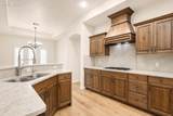 2893 Carmine Dr - Photo 4
