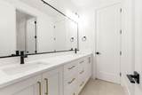 2736 Moorland Dr - Photo 30