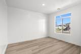 1420 Honeycomb Dr - Photo 8