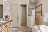 2590 Pioneer Parkway - Photo 39