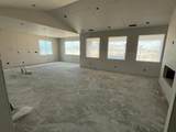 1014 Rock View Dr - Photo 4