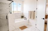 658 Owen Dr - Photo 22