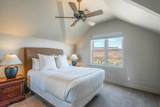 1839 Canyon View - Photo 47