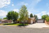 235 470 - Photo 2