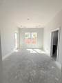 309 2805 - Photo 14