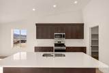 2493 Scenic Dr - Photo 29