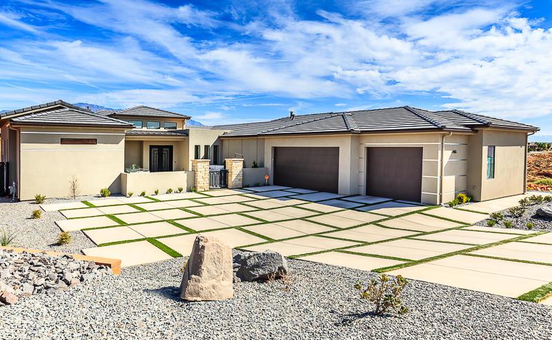 1406 Silver Feather Cir - Photo 1