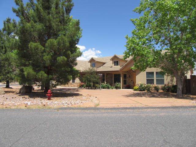 1260 Homespun Dr - Photo 1