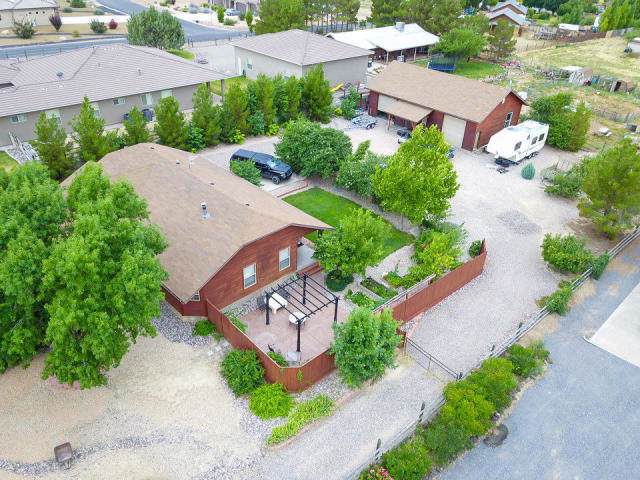 825 Homestead Dr - Photo 1