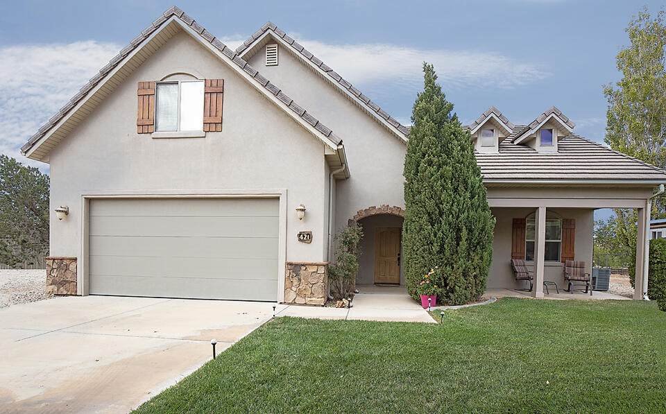 421 Homespun Cir - Photo 1