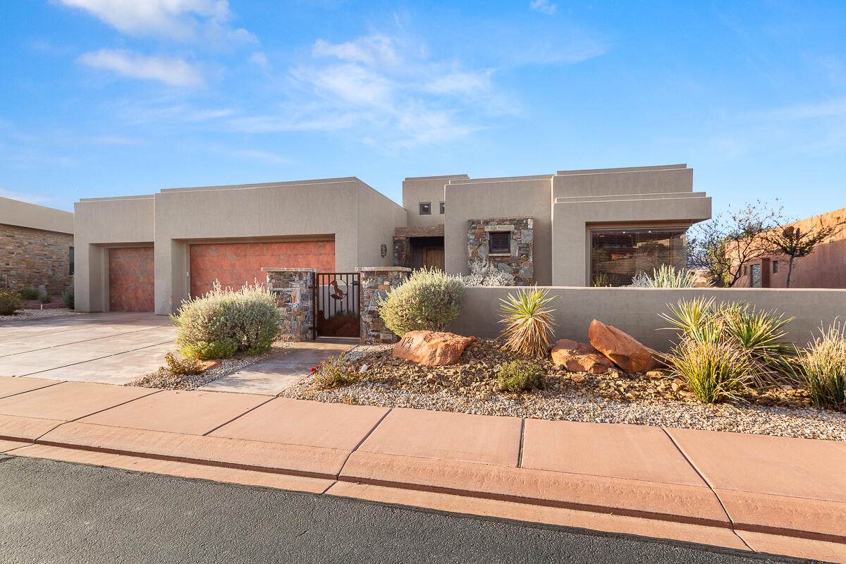 3052 Snow Canyon Parkway - Photo 1