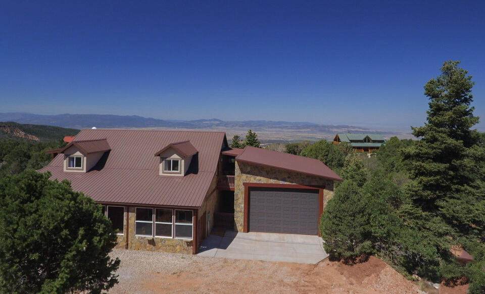 2046 High Cedar View Dr - Photo 1