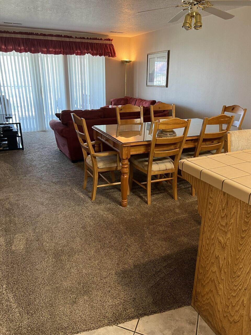 1845 Canyon View Dr - Photo 1