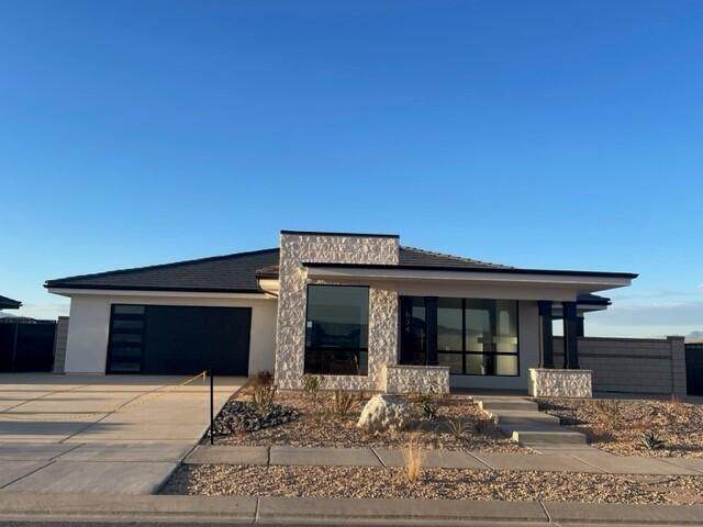 634 Owen Dr - Photo 1
