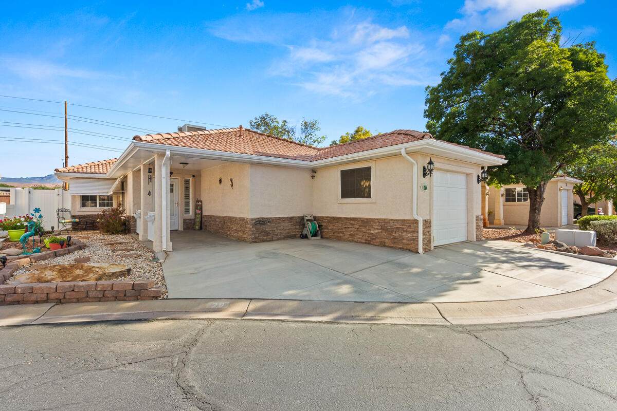 1360 Telegraph St - Photo 1