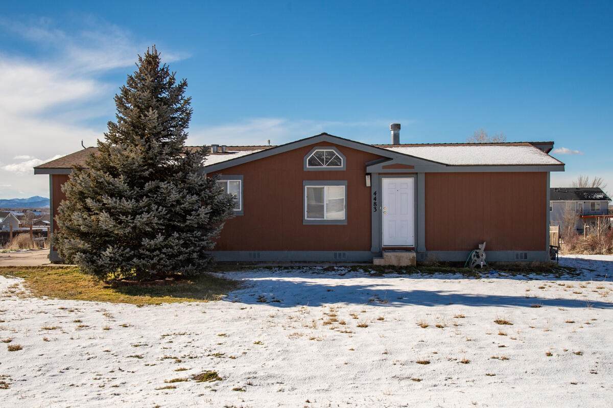4483 Tomahawk Dr - Photo 1