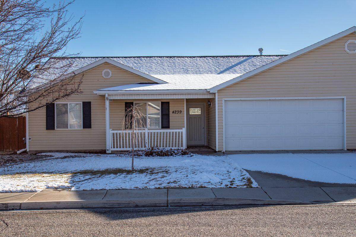 4239 200 - Photo 1