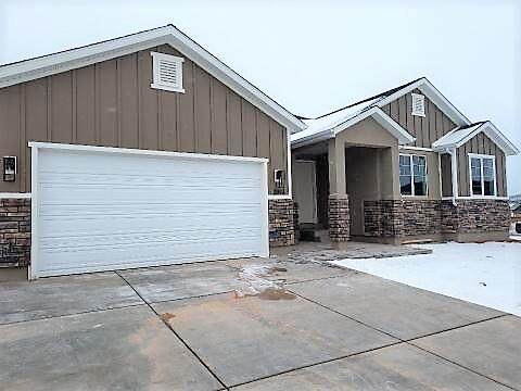 2893 Hawk Dr - Photo 1