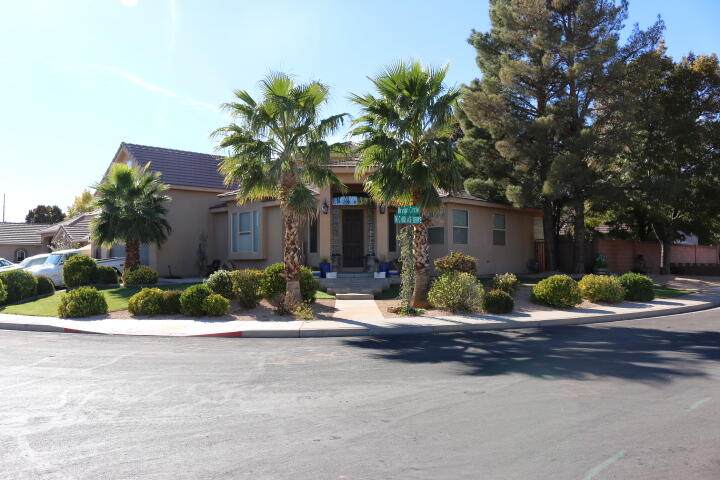 2319 Bryson Circle - Photo 1