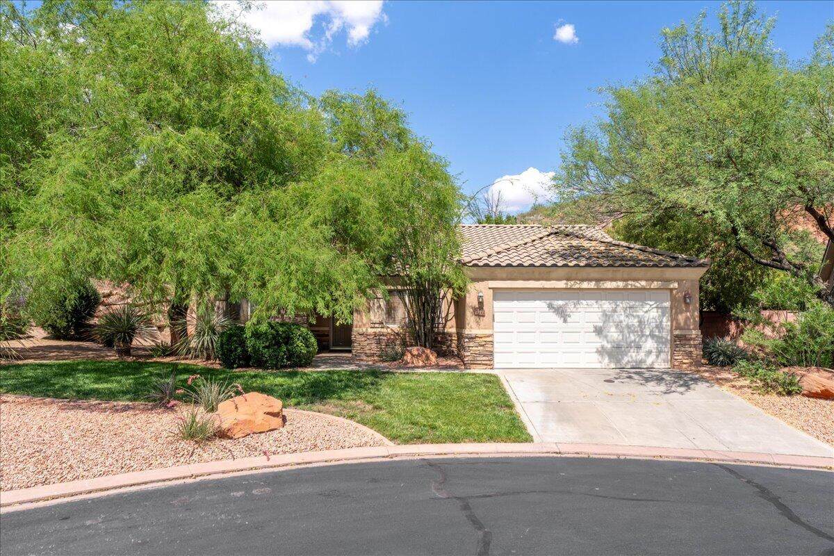 1173 Snow Canyon Parkway - Photo 1