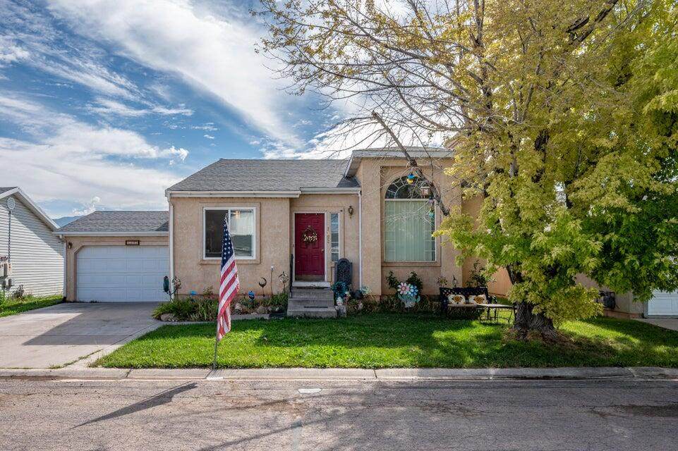 1392 650 W - Photo 1