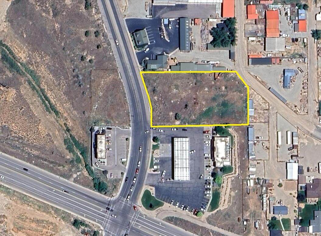 300 Airport Rd - Photo 1