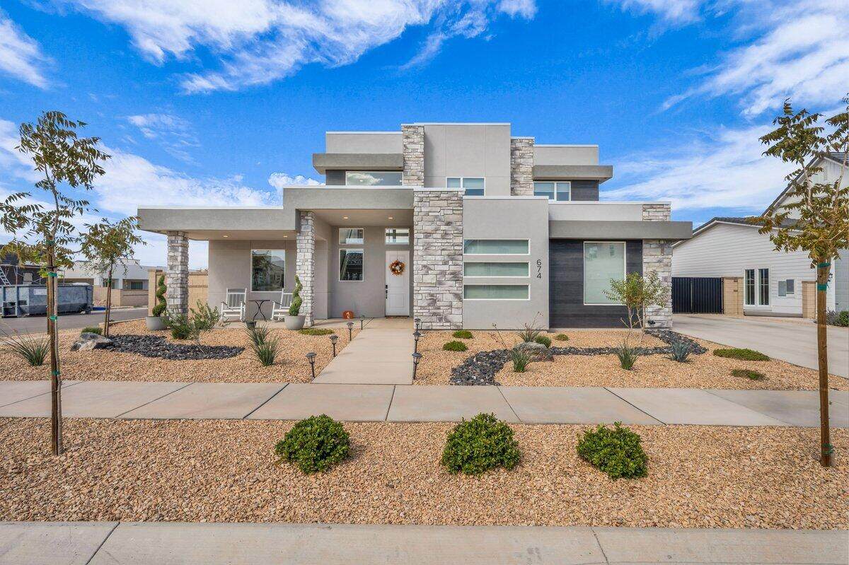 674 Green Mountain Dr - Photo 1