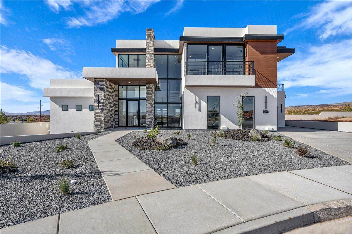 1273 Lozano Rd - Photo 1