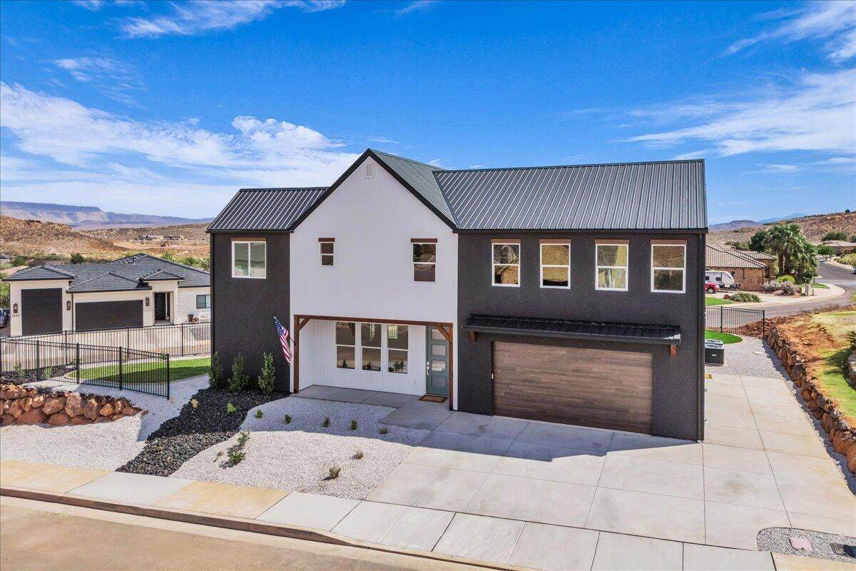 2914 Chapman Cir - Photo 1