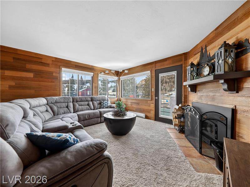 407 Vasels Rd - Photo 1
