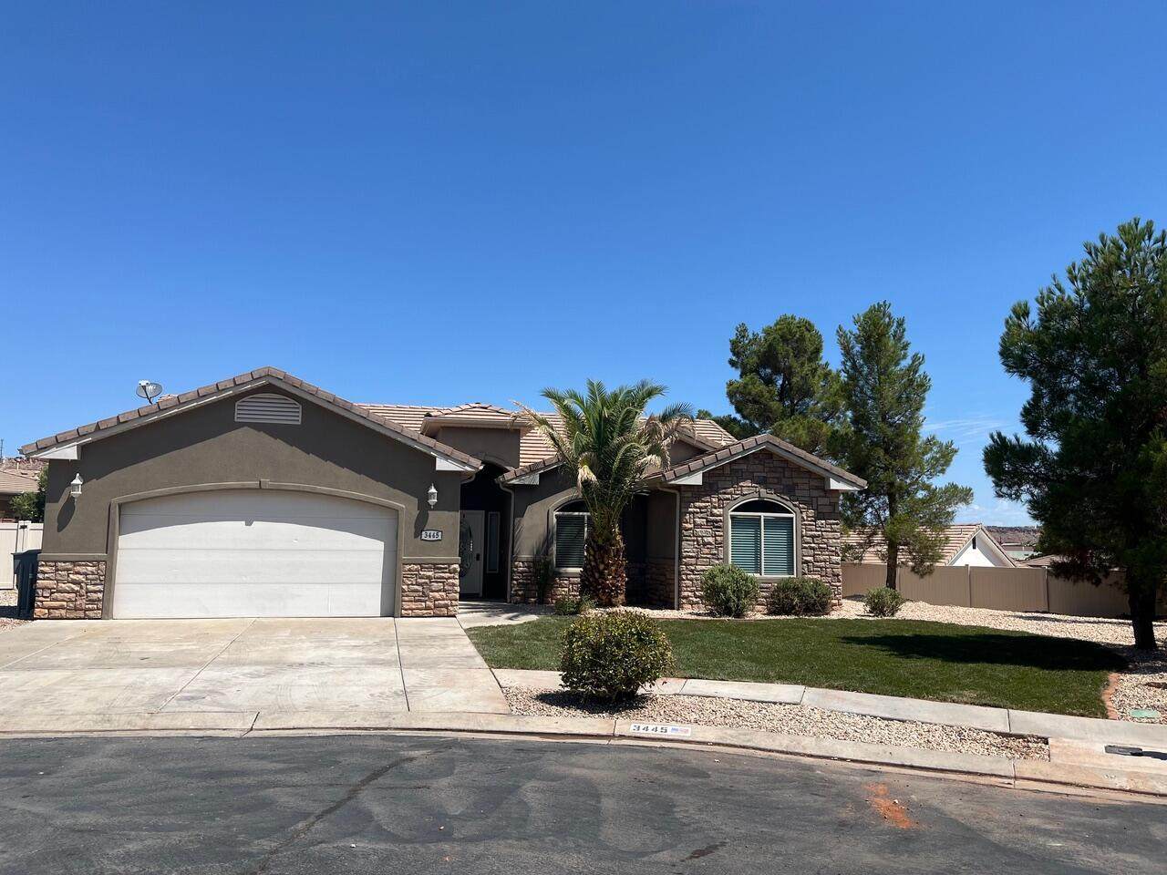 3445 670 East Cir - Photo 1
