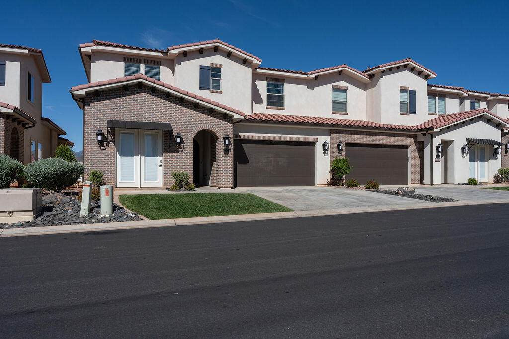 3780 Arcadia Dr - Photo 1