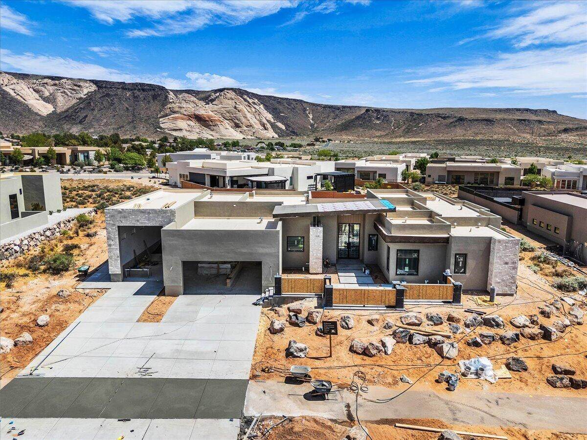 5476 Johnson Arch Dr - Photo 1