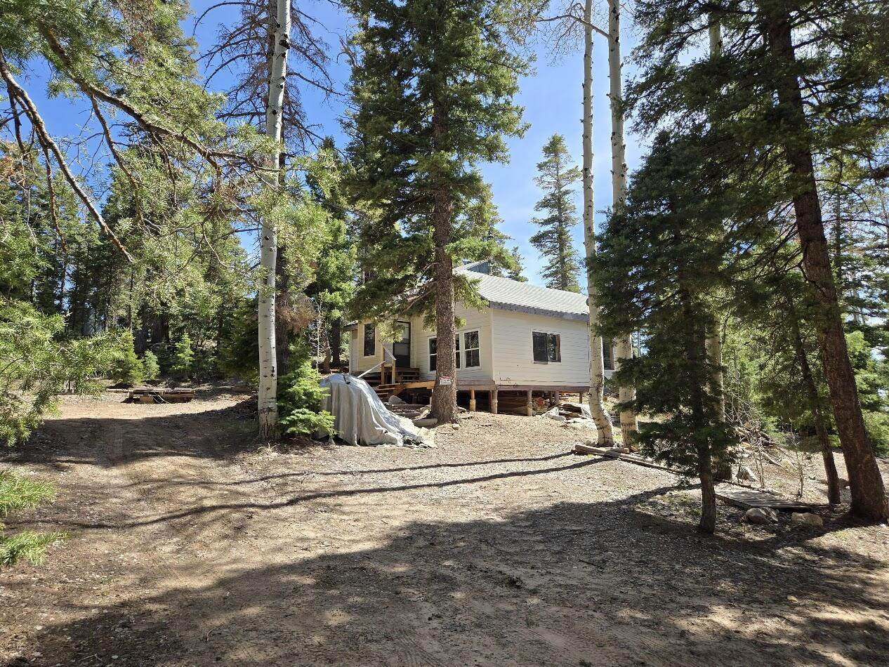 5825 Zion Vista Rd - Photo 1