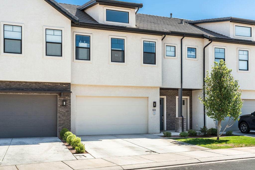 2600 Ocotillo Way - Photo 1