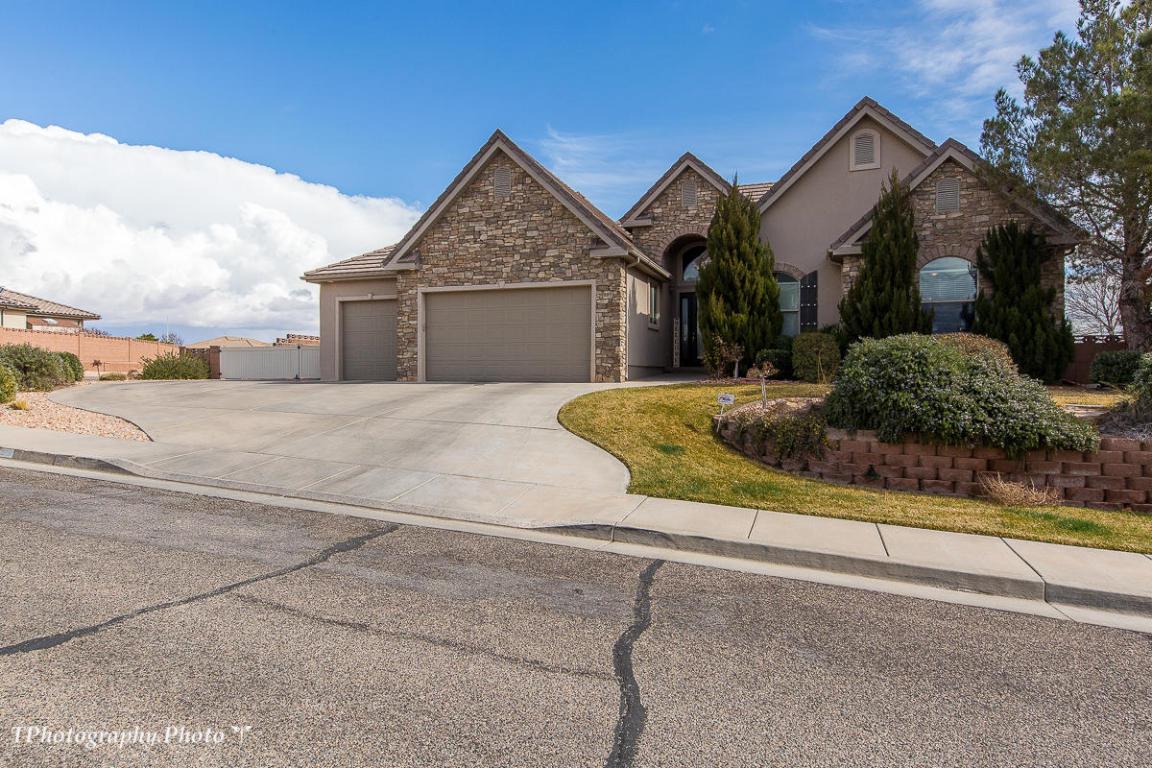 989 Golda Dr - Photo 1