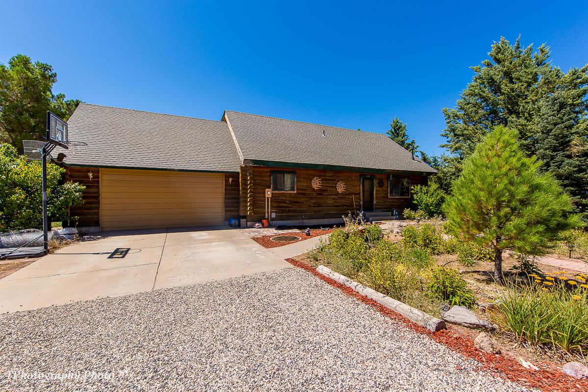1139 Homestead Dr - Photo 1