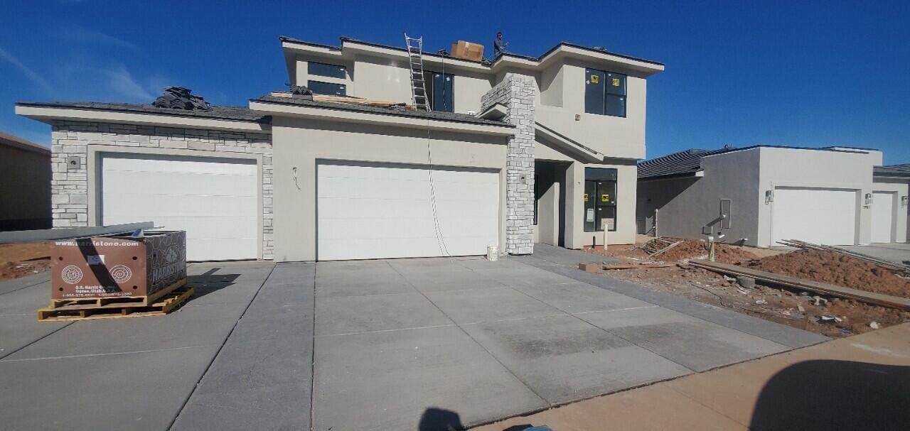 3933 Cerro Way - Photo 1