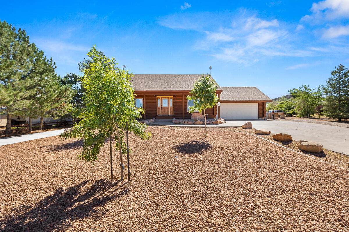 1040 Horsemans Park Dr - Photo 1