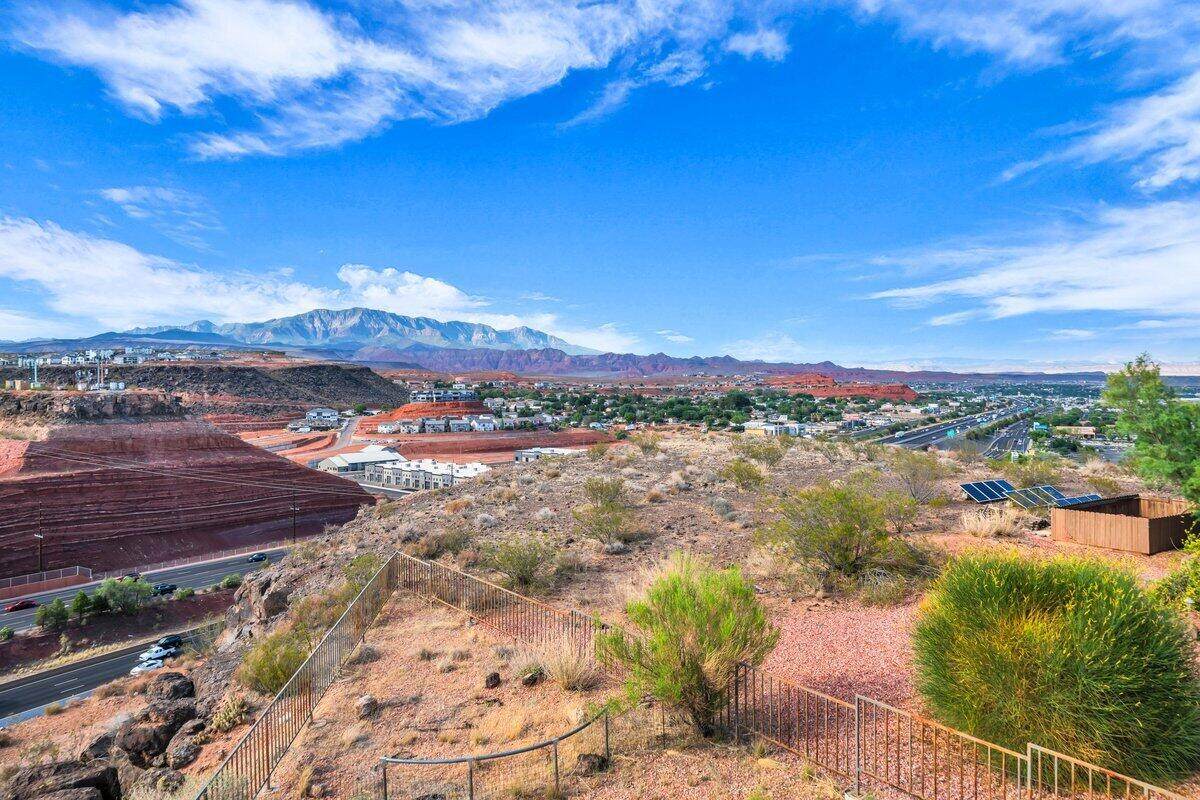 393 Crest Line Cir - Photo 1