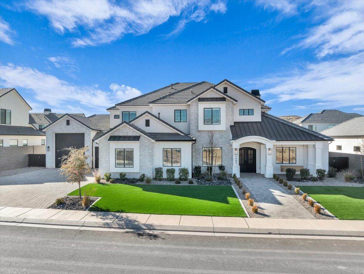 1597 Belayer Dr - Photo 1