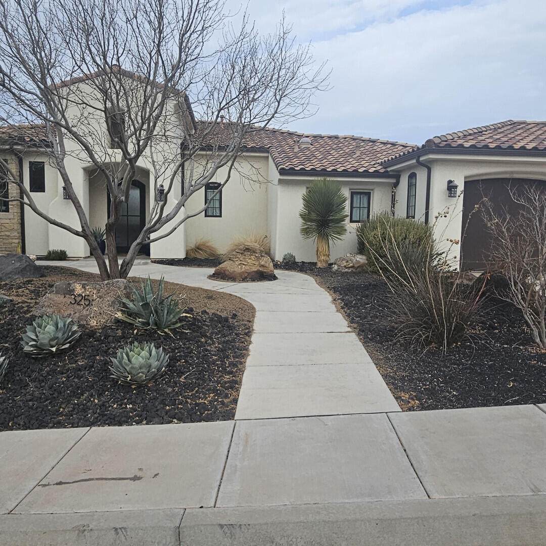 325 Zion Trail - Photo 1