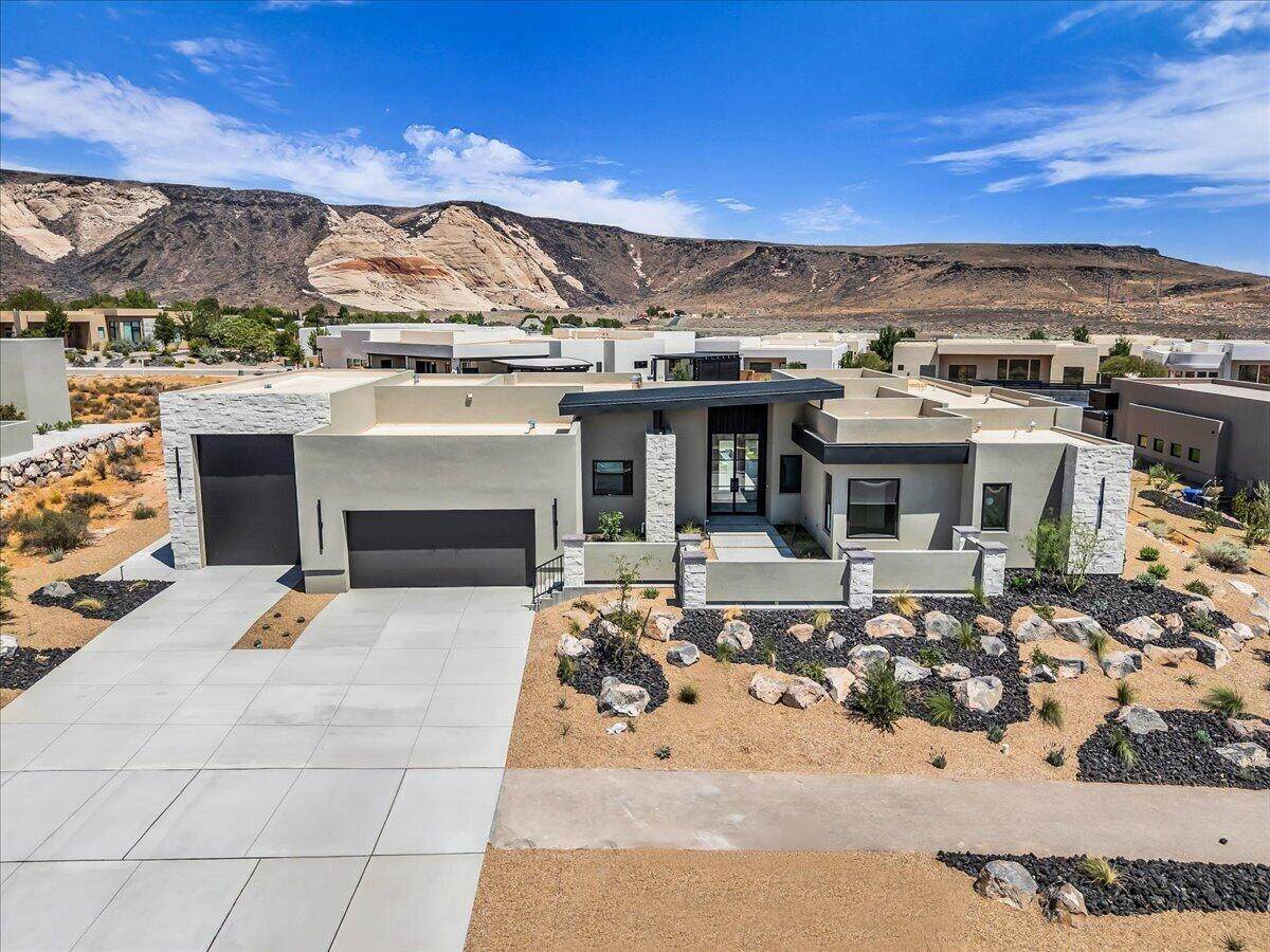 5476 Johnson Arch Dr - Photo 1