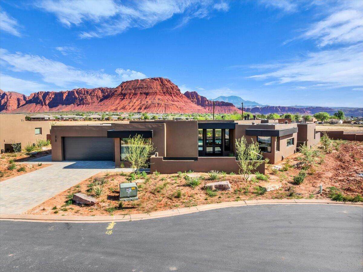 548 Wild Indigo Way - Photo 1