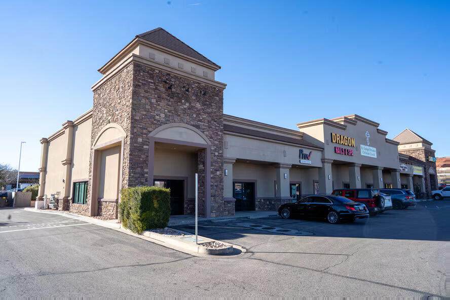 2654 Red Cliffs Dr - Photo 1